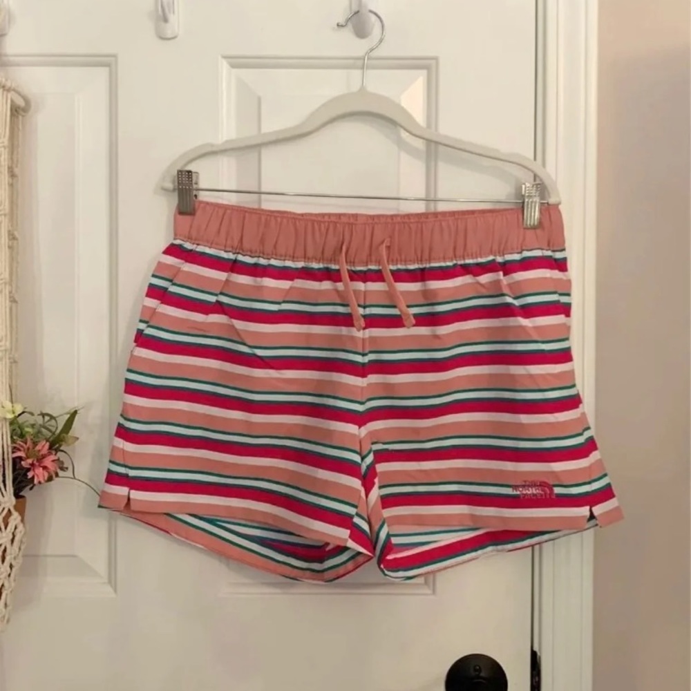 NWT North Face FlashDry Striped Shorts